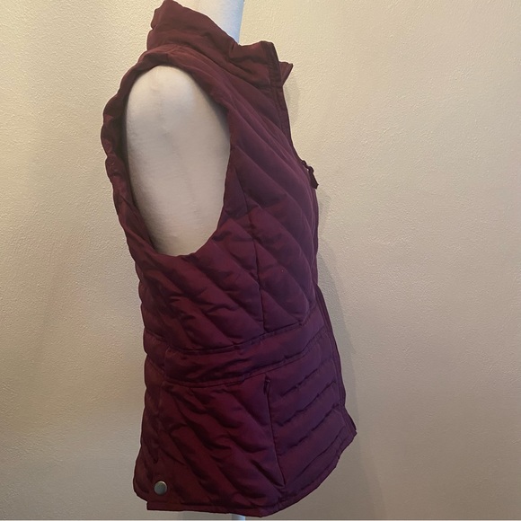 LOFT Quilted Vest Burgundy Small - Picture 3 of 8